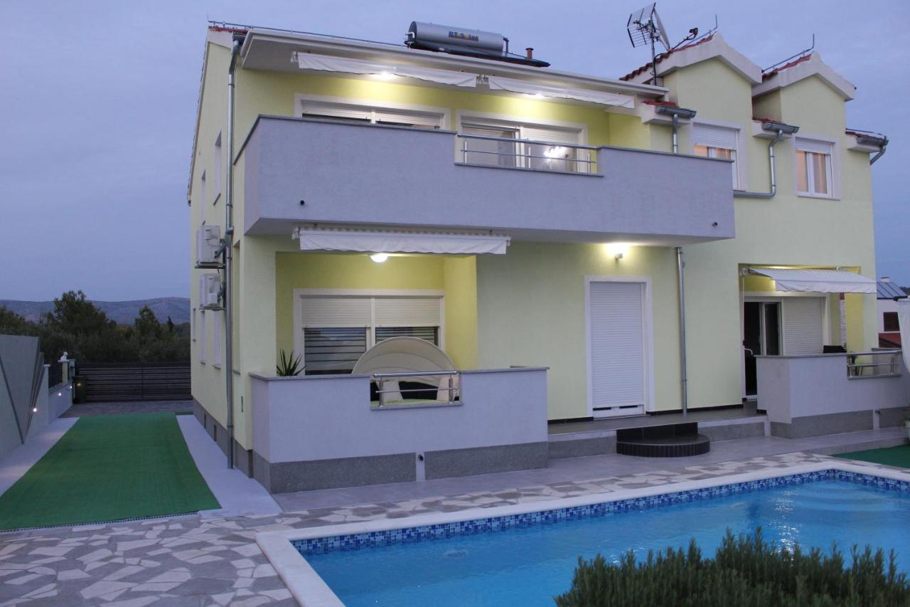 Holiday Home Villa Anny Brodarica  Exterior foto